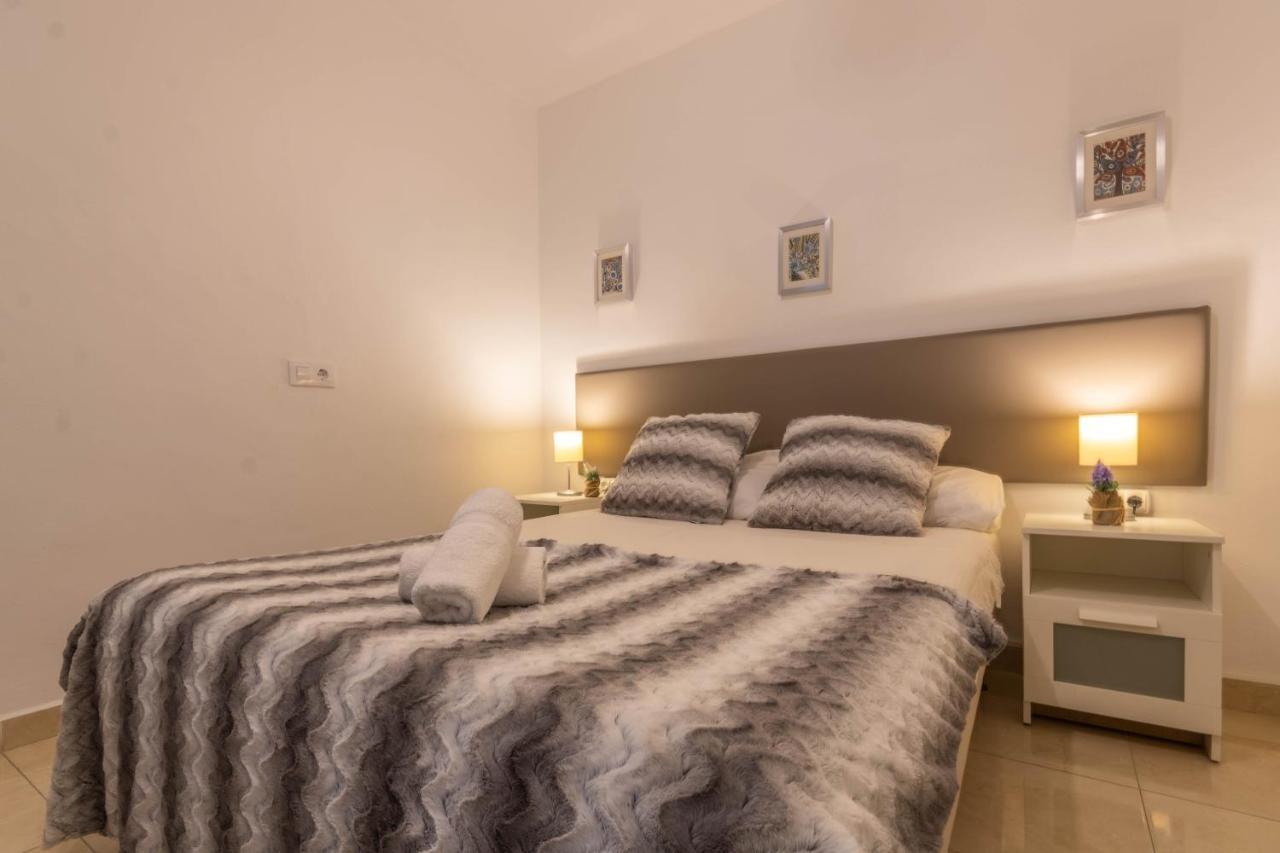 Apartamento Jardines De Murillo セビリア エクステリア 写真